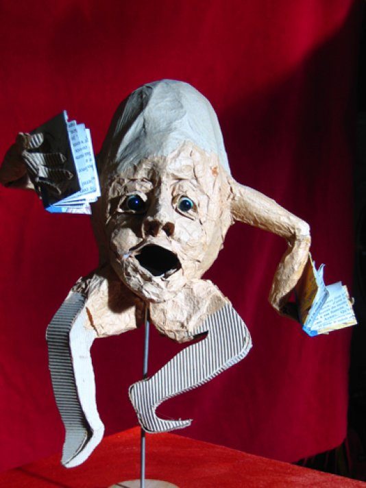 "Gros Coco" carton et papier mâché